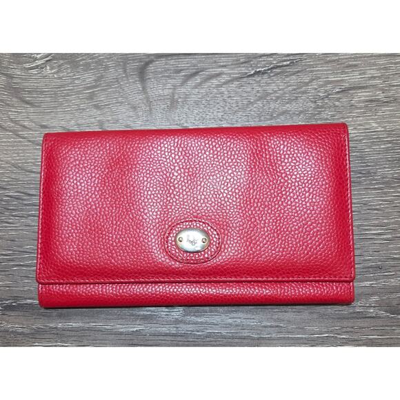 Christian Dior Red Long Wallet - Pebble Leather with gold hardware - Picture 1 of 1